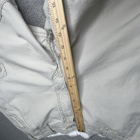 Levis Cargo Shorts Mens 34 Khaki Beige Multi Pocket Flap Baggy Outdoor Utility - Picture 11 of 13